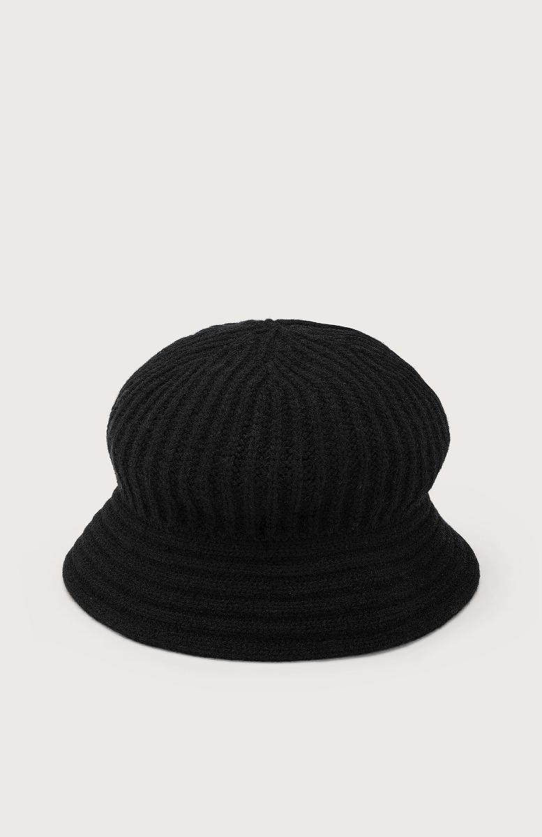 Seventy Cloche smacchinata tinta unita - Col. Nero Consegna Veloce