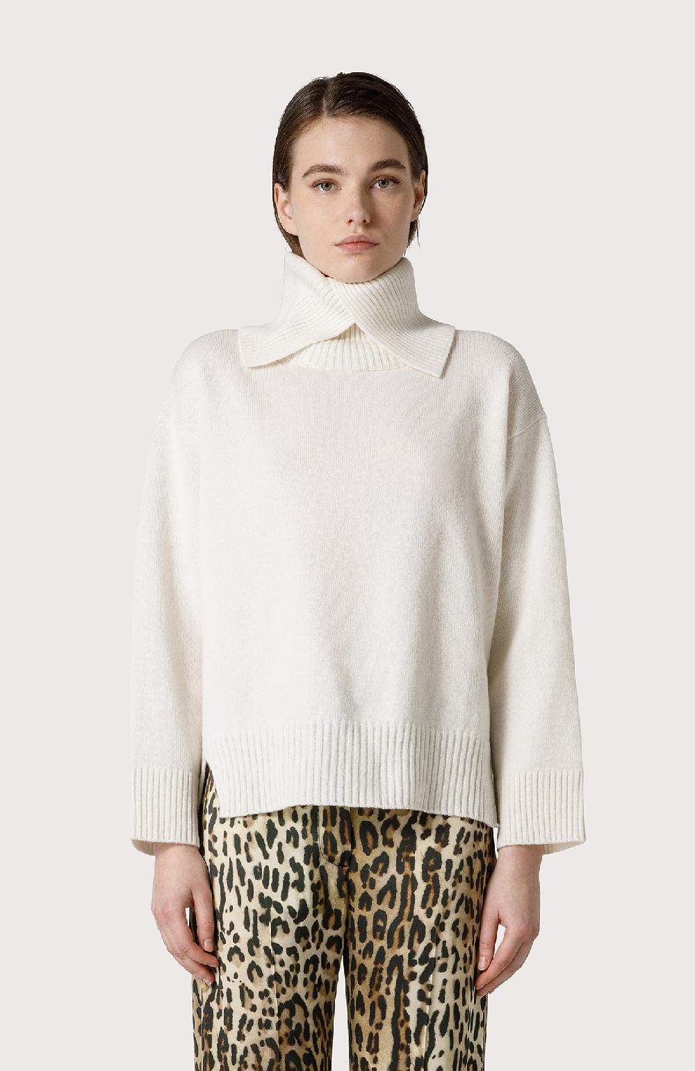 Seventy Dolcevita con collo aperto - Col. Bianco Offerte esclusive