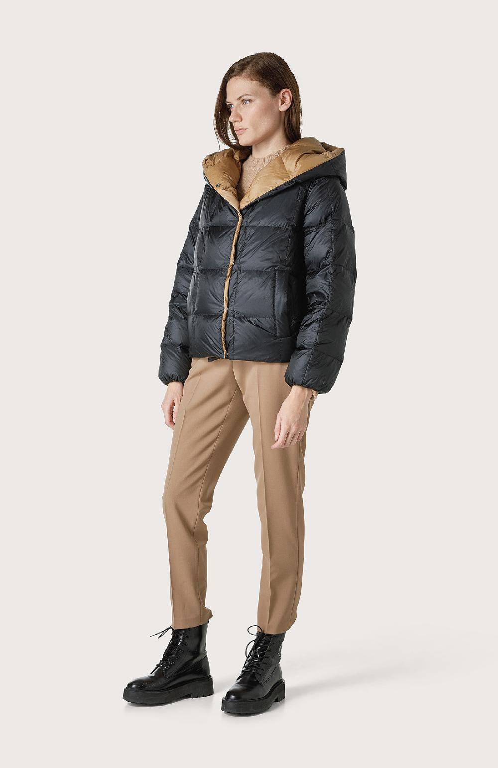 Seventy Piumino corto reversibile con cappuccio - Col. Nero In Saldo