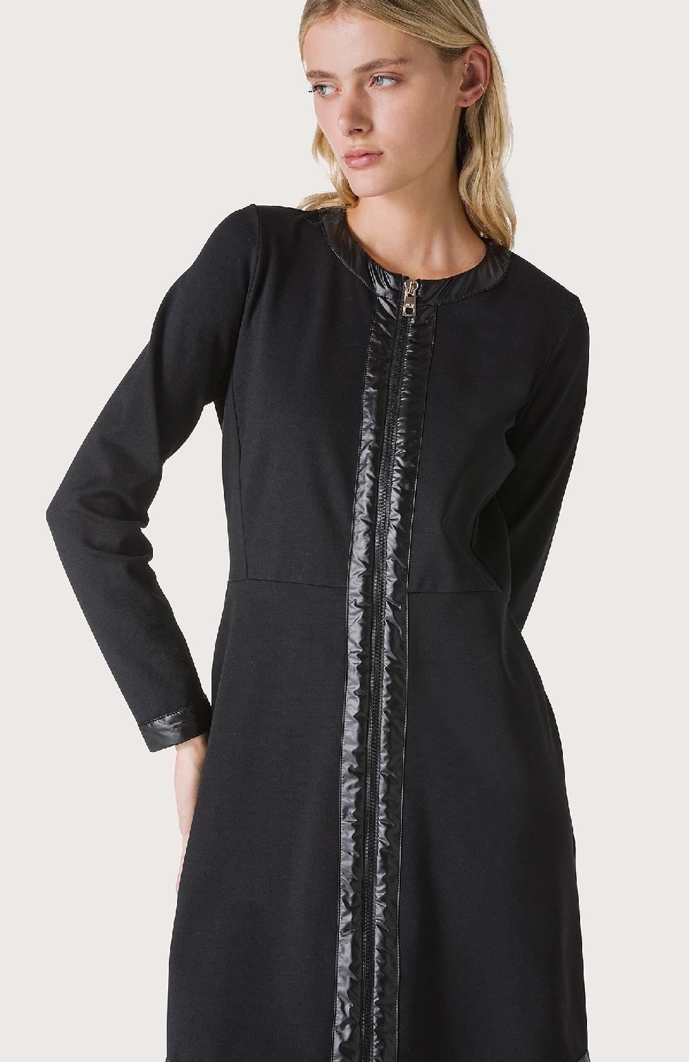 Seventy Abito con bordi in contrasto e zip - Col. Nero Offerta migliore