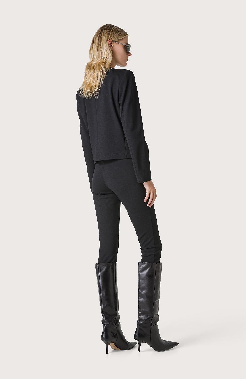 Seventy Giacca a taglio corto e bottoni push - Col. Nero 50% di sconto con spedizione gratuita