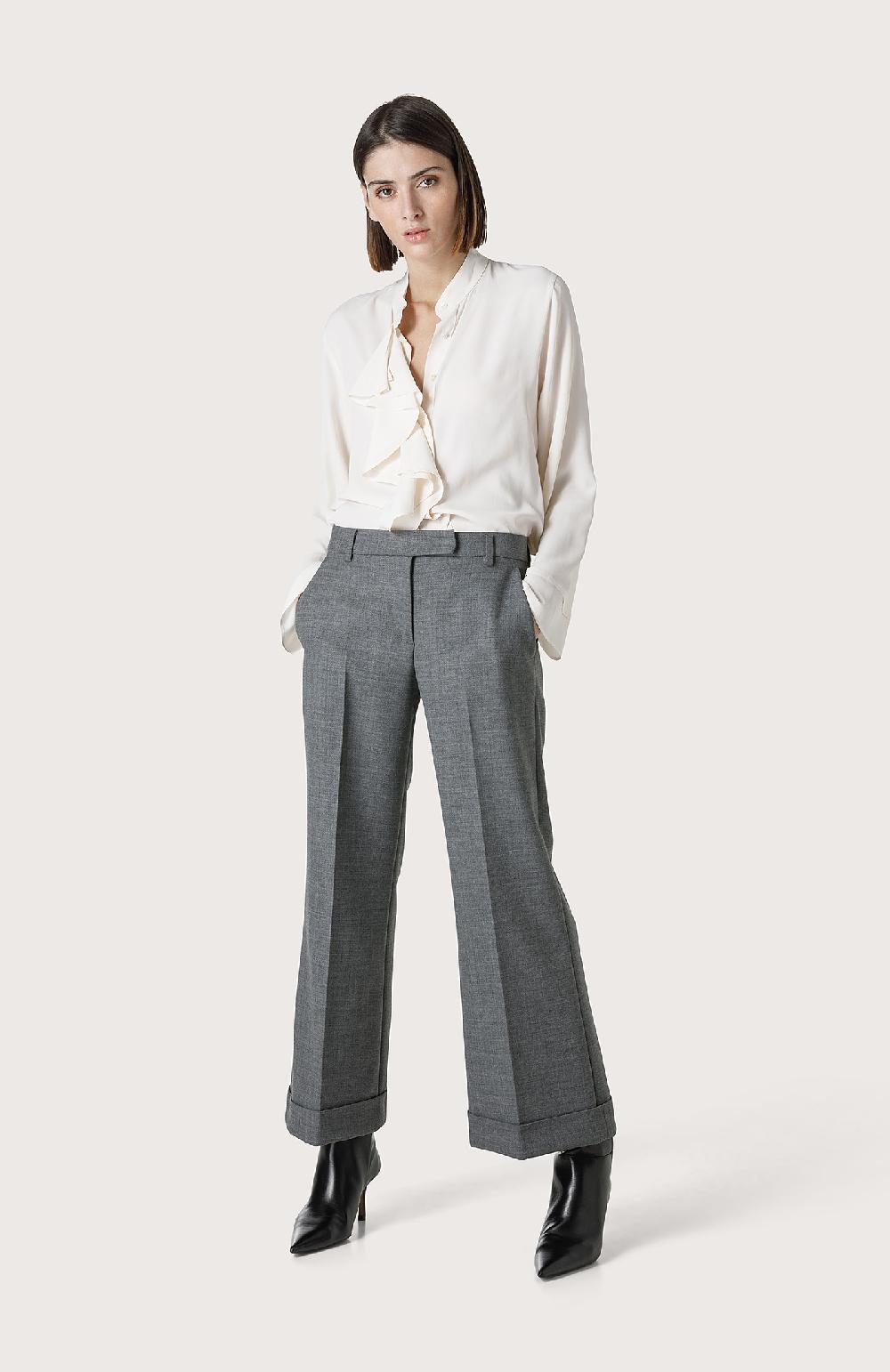 Seventy Pantalone largo svasato - Col. Grigio Fino al 60% di sconto