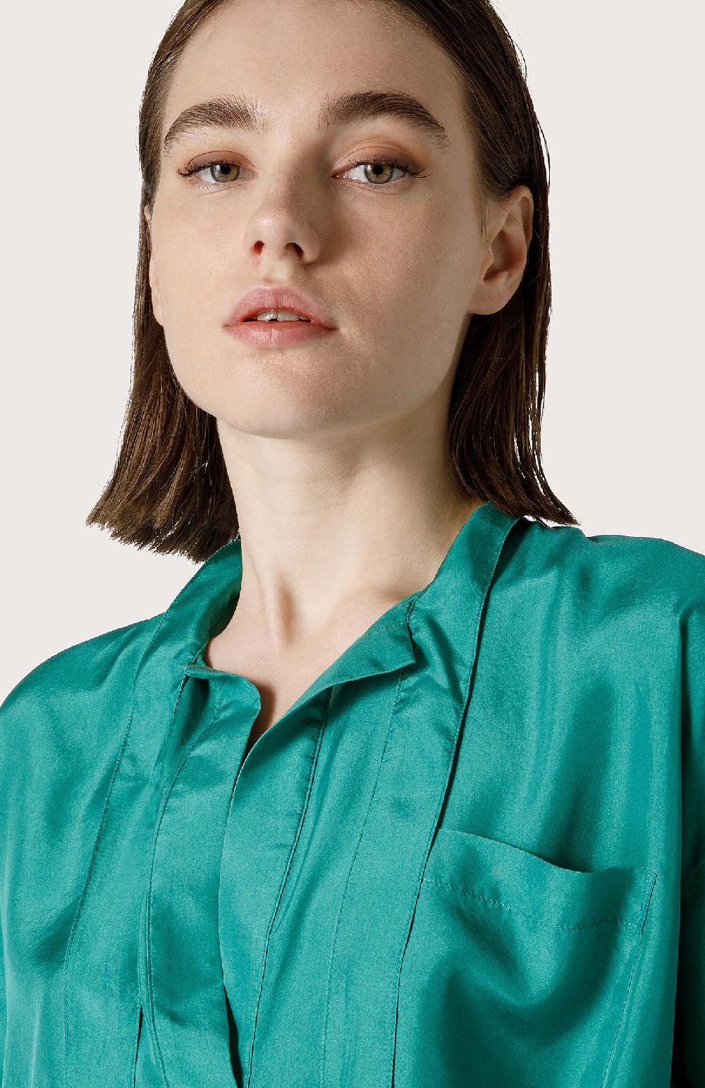 Seventy Camicia in seta lavata - Col. Verde Convenienza