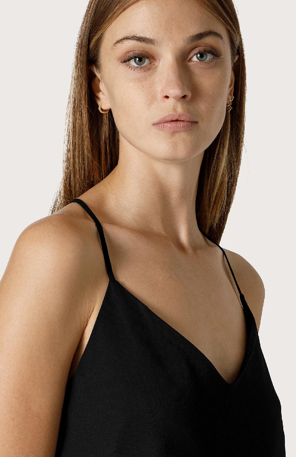 Seventy Top in cady leggero - Col. Nero Vendita Calda