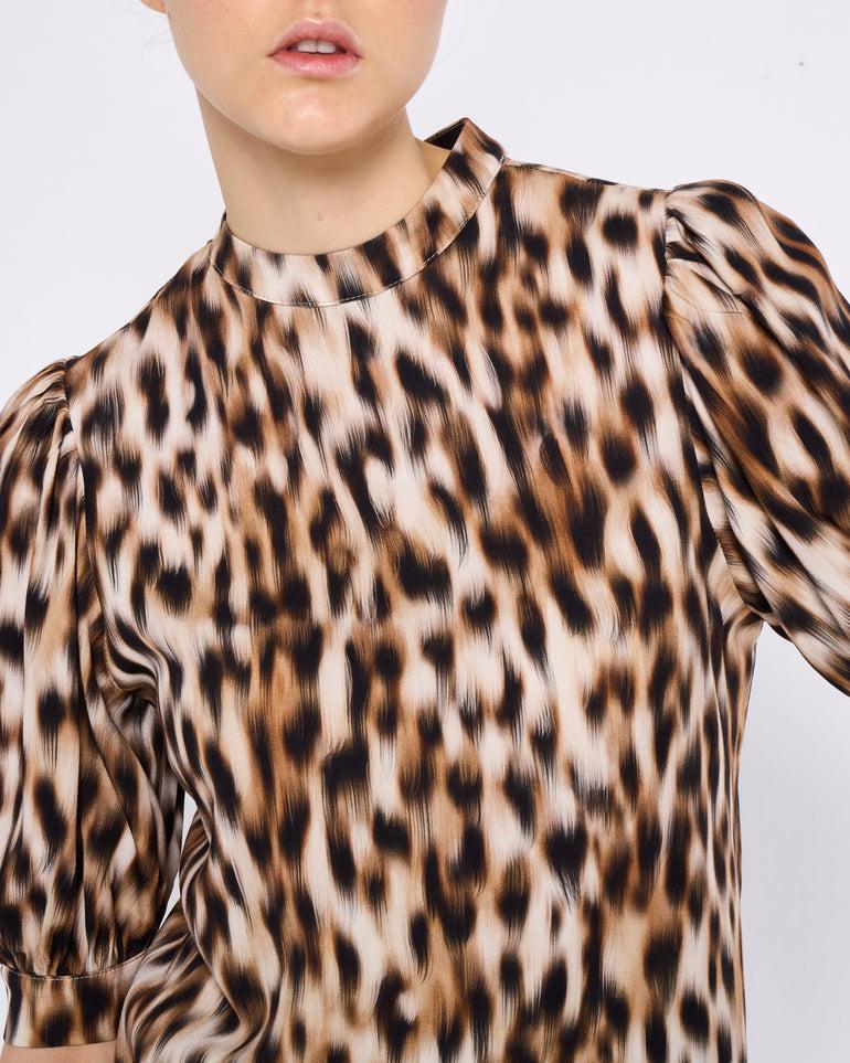 ﻿Silvian Heach Blusa leopardata Sottocosto