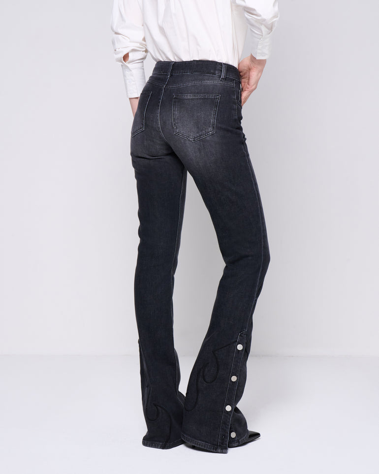 Silvian Heach Jeans a zampa In Vendita