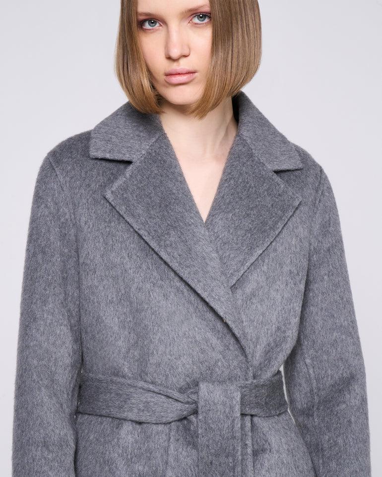 Silvian Heach Cappotto con cintura in vita Spedizione Gratuita