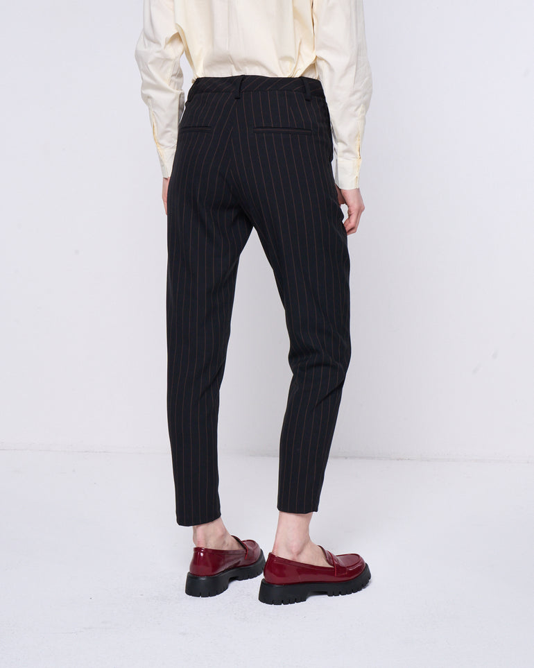 Silvian Heach Pantaloni gessati a sigaretta Offerte