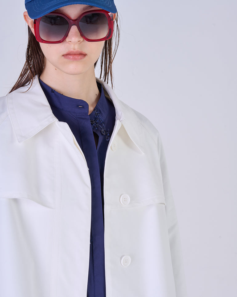 Silvian Heach Trench lungo Presa