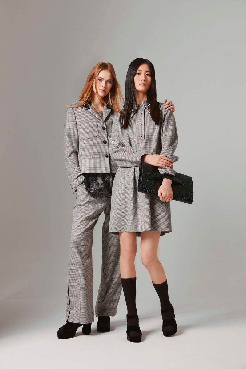 Shirtaporter Giacca Boxy con Spille Offerta