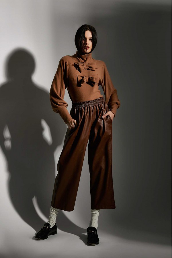 U R Ink PIERA054W1E4 PANTALONI TOBACCO Acquista Ora