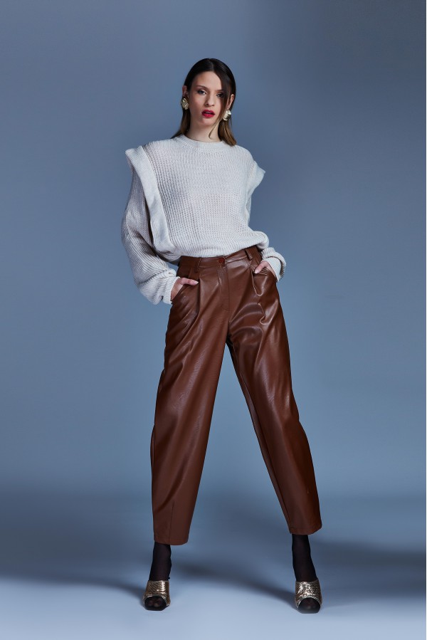 U R Ink ASTREE244W2I6 PANTALONI TABACCO Offerta