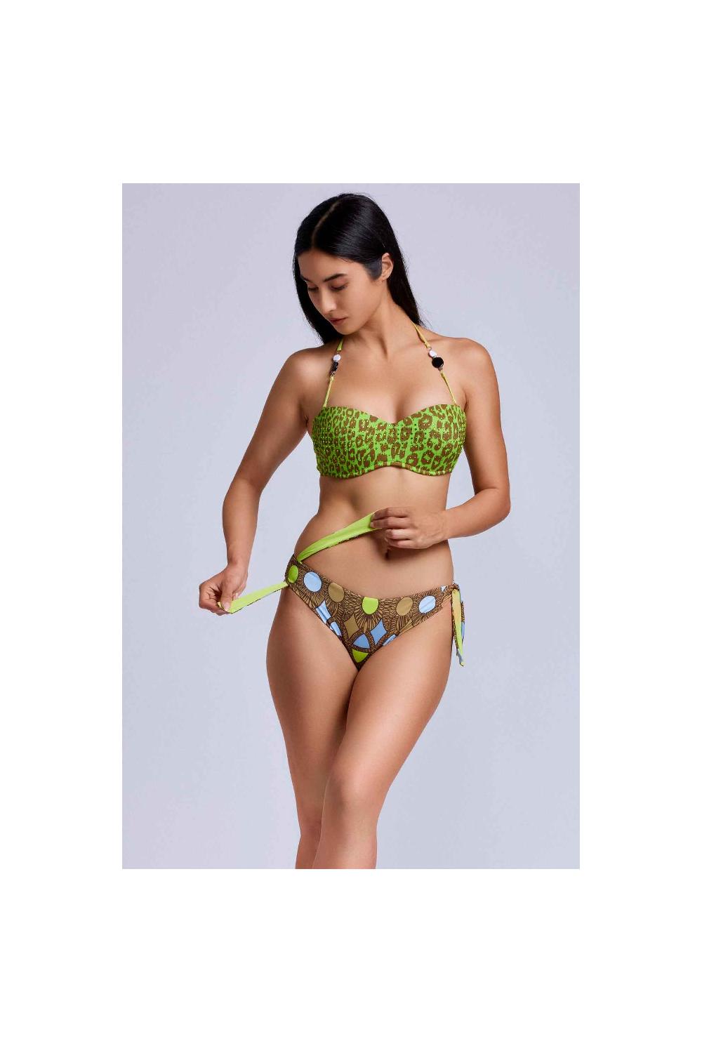Vacanze Italiane Bikini a fascia con coppe Lampone Qualità Garantita