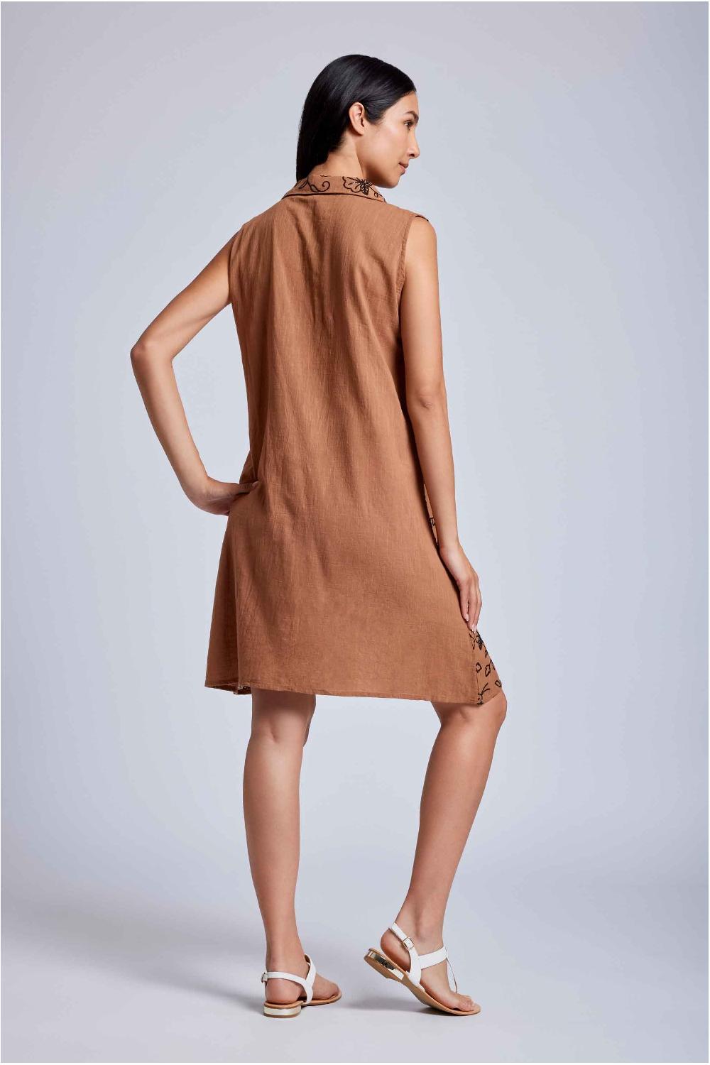 Vacanze Italiane Abito camicia smanicato Lola Convenienza